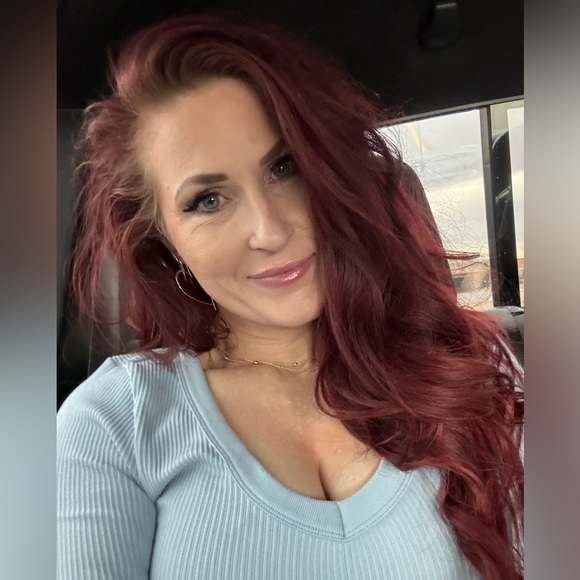 Meet your Posher, Misty - Picture 3 of 3